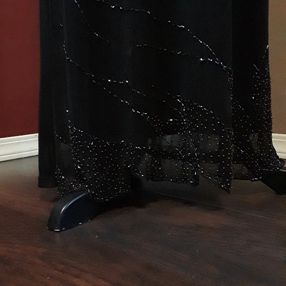 Sold GORGEOUS "Come and See" Dress Dec 2033 - Picture 5 of 16